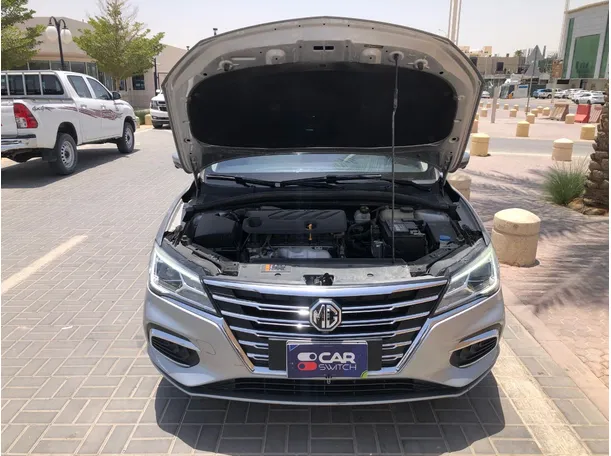 Car image 24