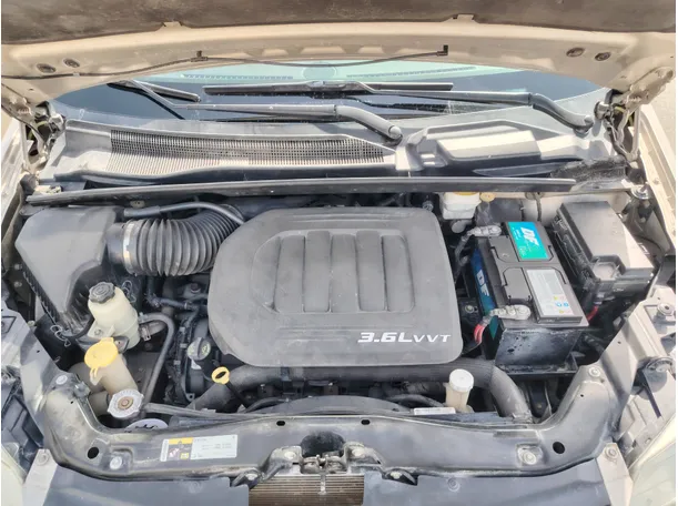 Car image 37