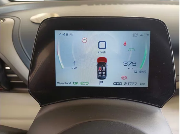 Car image 19