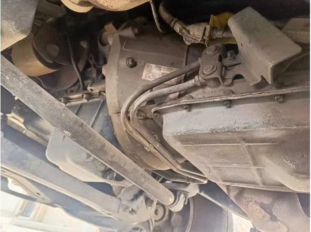 Car image 36