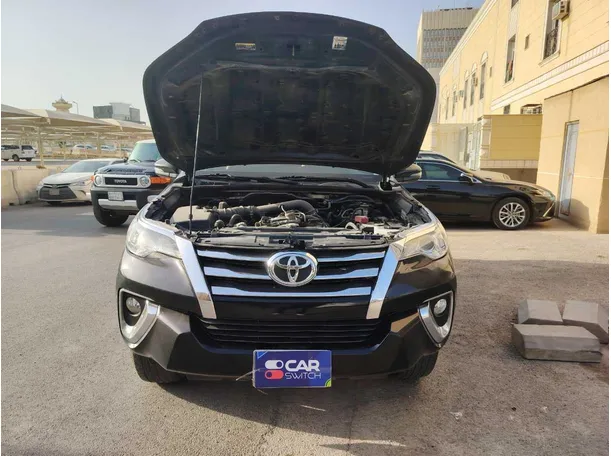 Car image 22