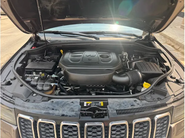Car image 23