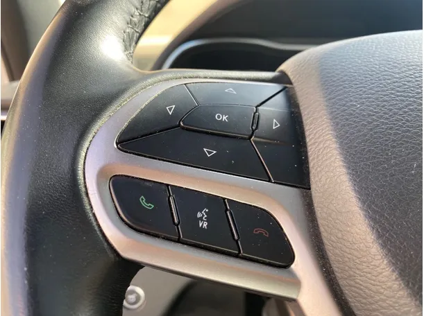 Car image 29