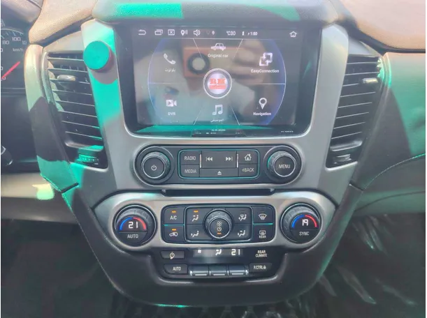Car image 17