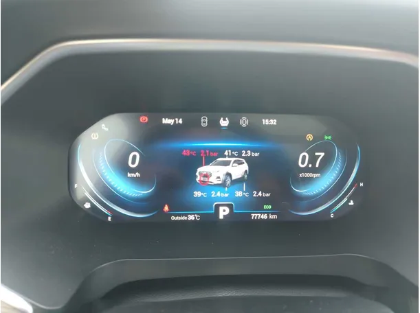 Car image 28