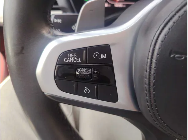 Car image 38