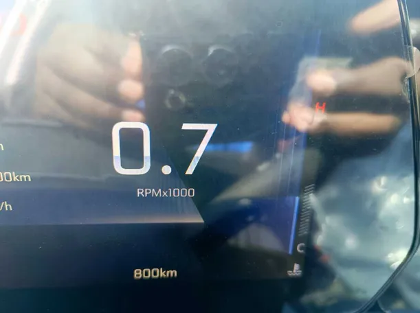 Car image 27