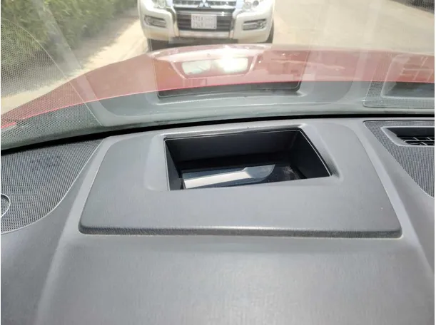 Car image 36