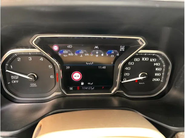 Car image 21