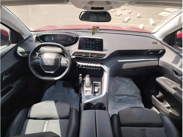 Car image 23