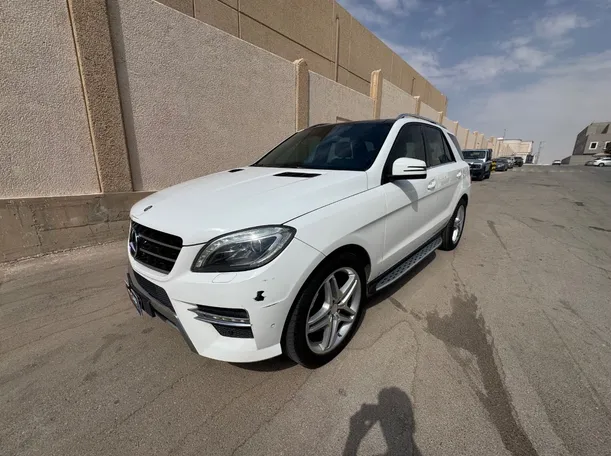 2015 مرسيدس ML400 في الرياض