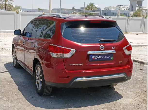 Car image 7