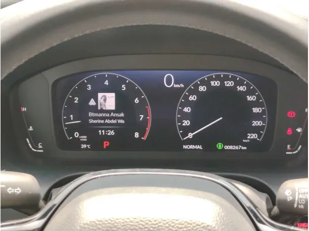 Car image 23