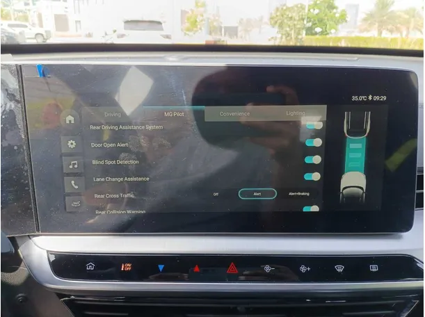 Car image 21