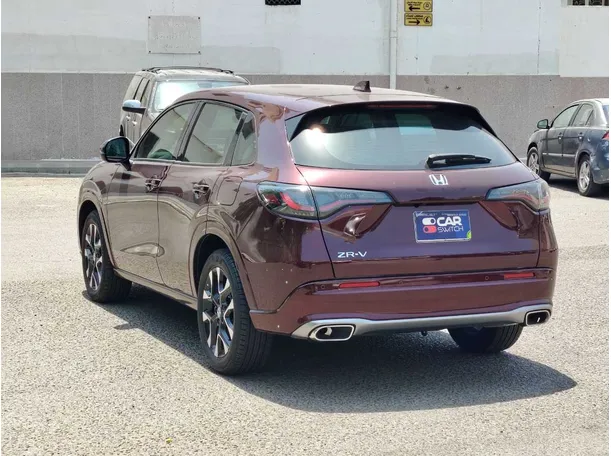 Car image 7
