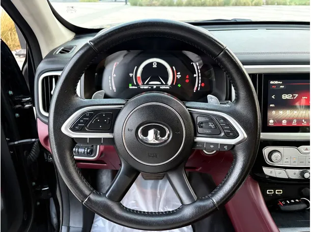 Car image 23