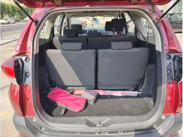 Car image 24