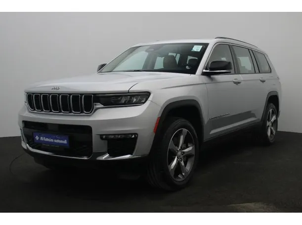 2022 جيب جراند شيروكي في دبي