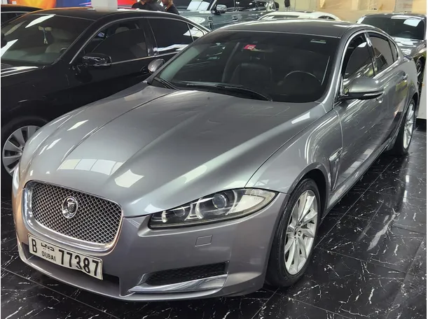 2013 جاكوار XF في دبي