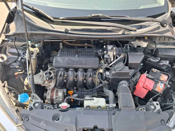 Car image 22