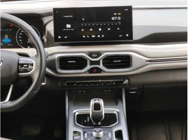 Car image 22
