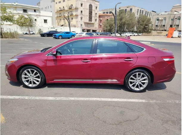 Car image 8