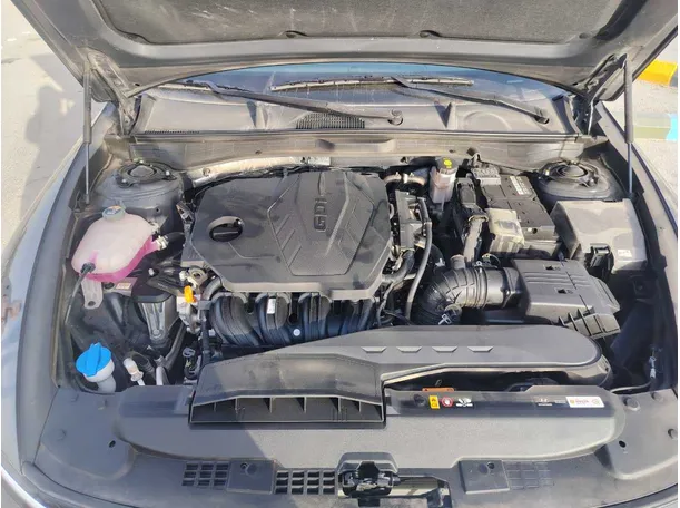 Car image 33