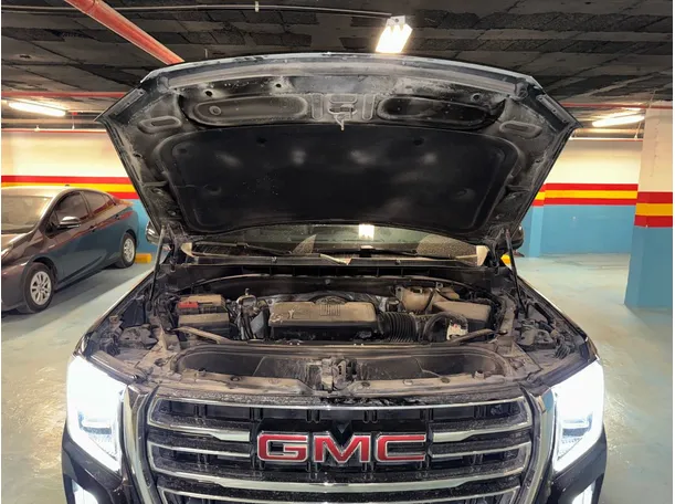 Car image 30