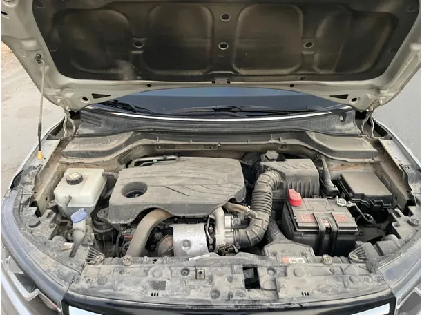 Car image 23