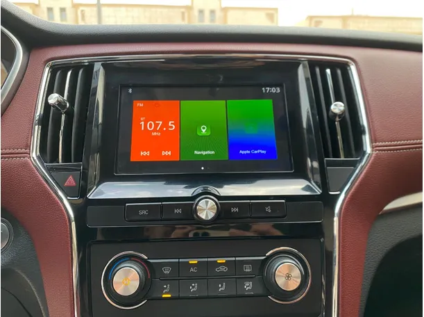 Car image 17