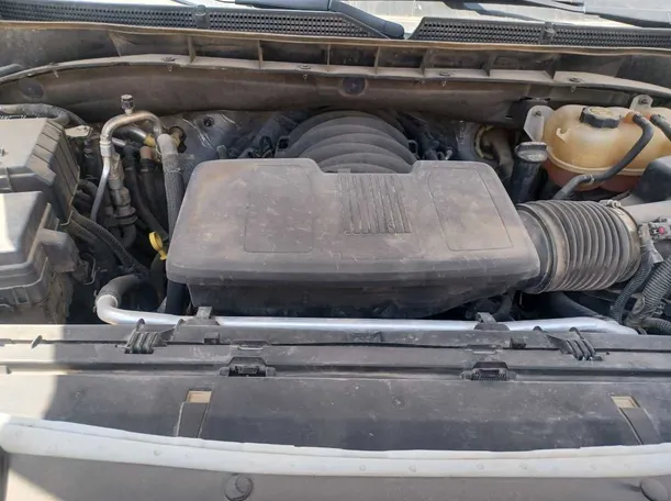 Car image 26