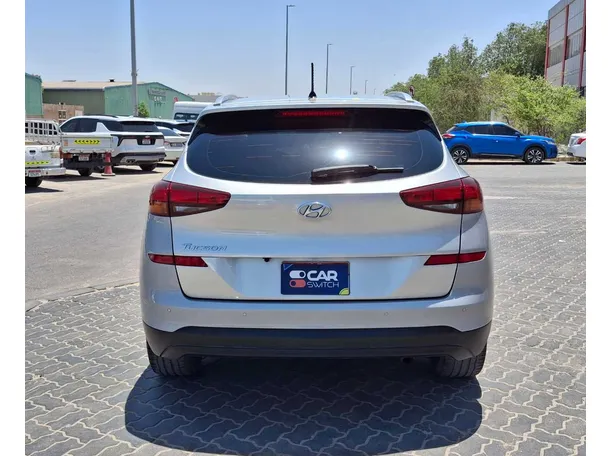 Car image 6