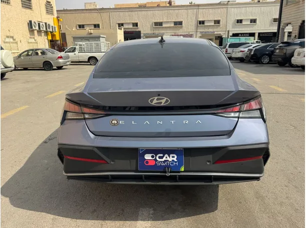 Car image 6