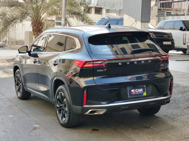 Car image 7