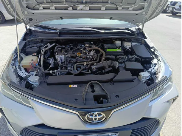 Car image 30