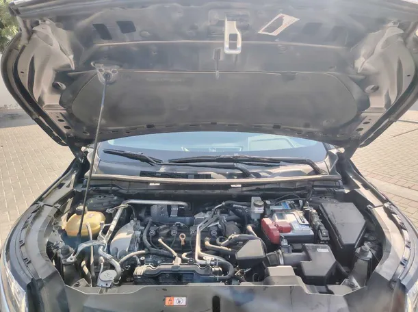 Car image 36