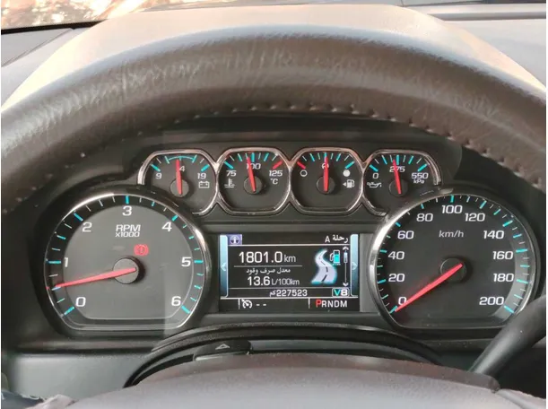 Car image 23