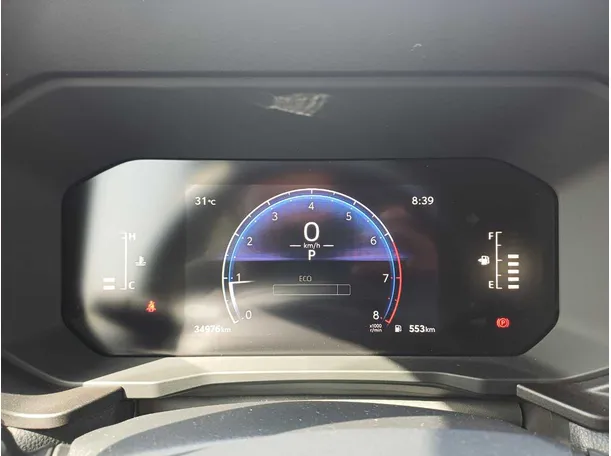 Car image 22