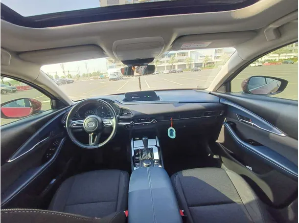 Car image 23