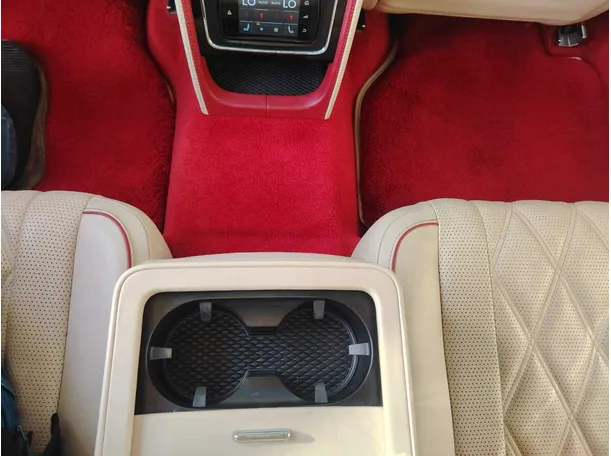 Car image 39