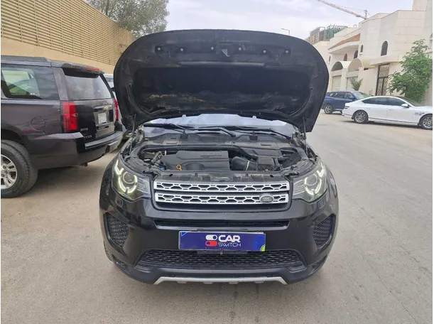 Car image 24