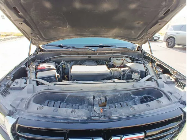 Car image 24