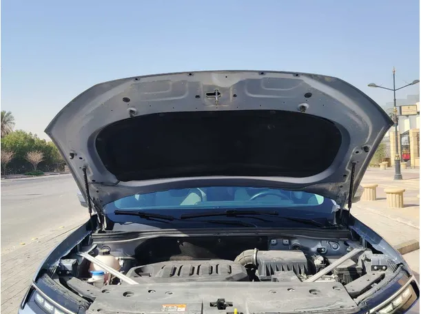 Car image 39