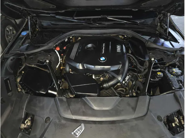 Car image 37