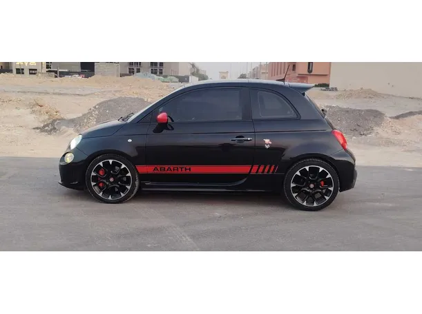 Car image 8