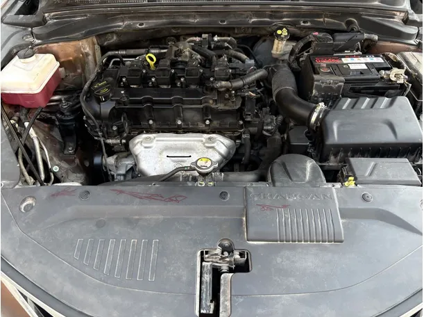 Car image 25