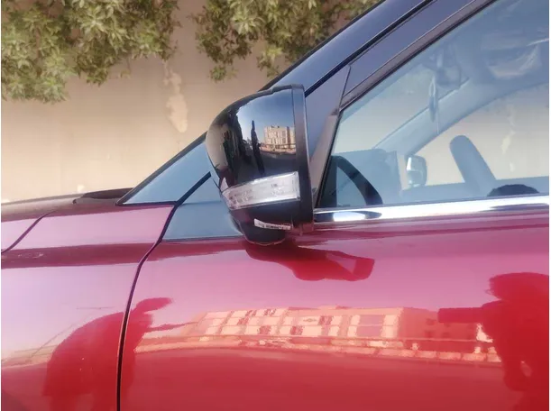 Car image 31