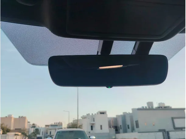 Car image 28