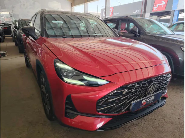 Car image 4