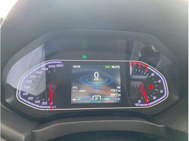 Car image 19